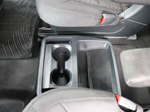 Used 2020 Ford Explorer XLT w/ Comfort Package image 26