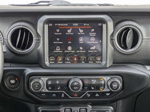 Used 2023 Jeep Wrangler Unlimited Sahara w/ Cold Weather Group AWD/4WD image 18
