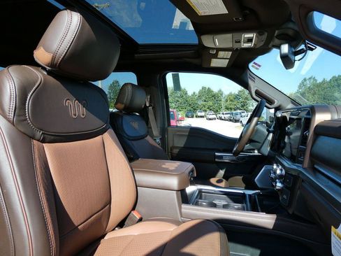 New 2027 Ford F250 King Ranch w/ Chrome Package AWD/4WD image 11