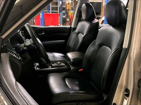 Used 2022 INFINITI QX80 Luxe w/ Cargo Package image 8