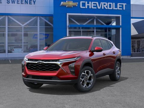 New 2026 Chevrolet Trax LT image 6