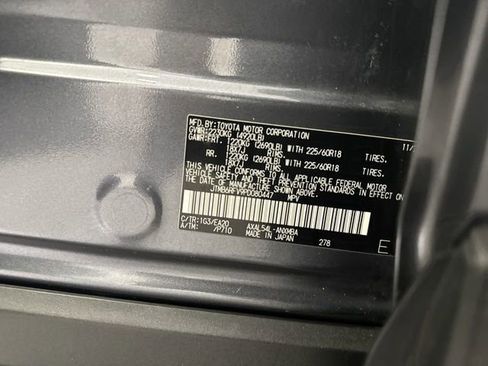 Used 2023 Toyota RAV4 XLE Premium image 38