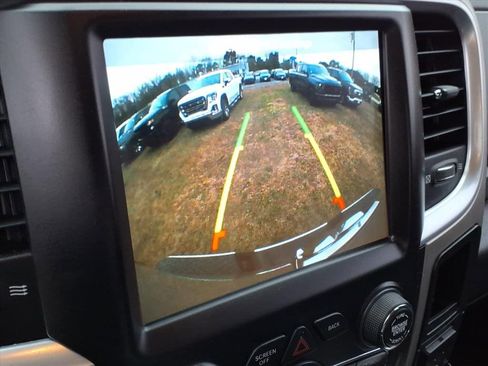 Used 2018 RAM 2500 Big Horn image 18