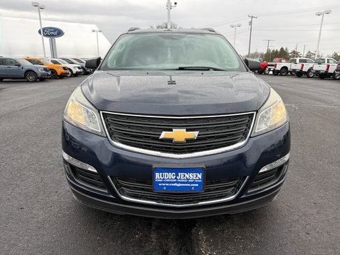 Used 2015 Chevrolet Traverse LS image 8