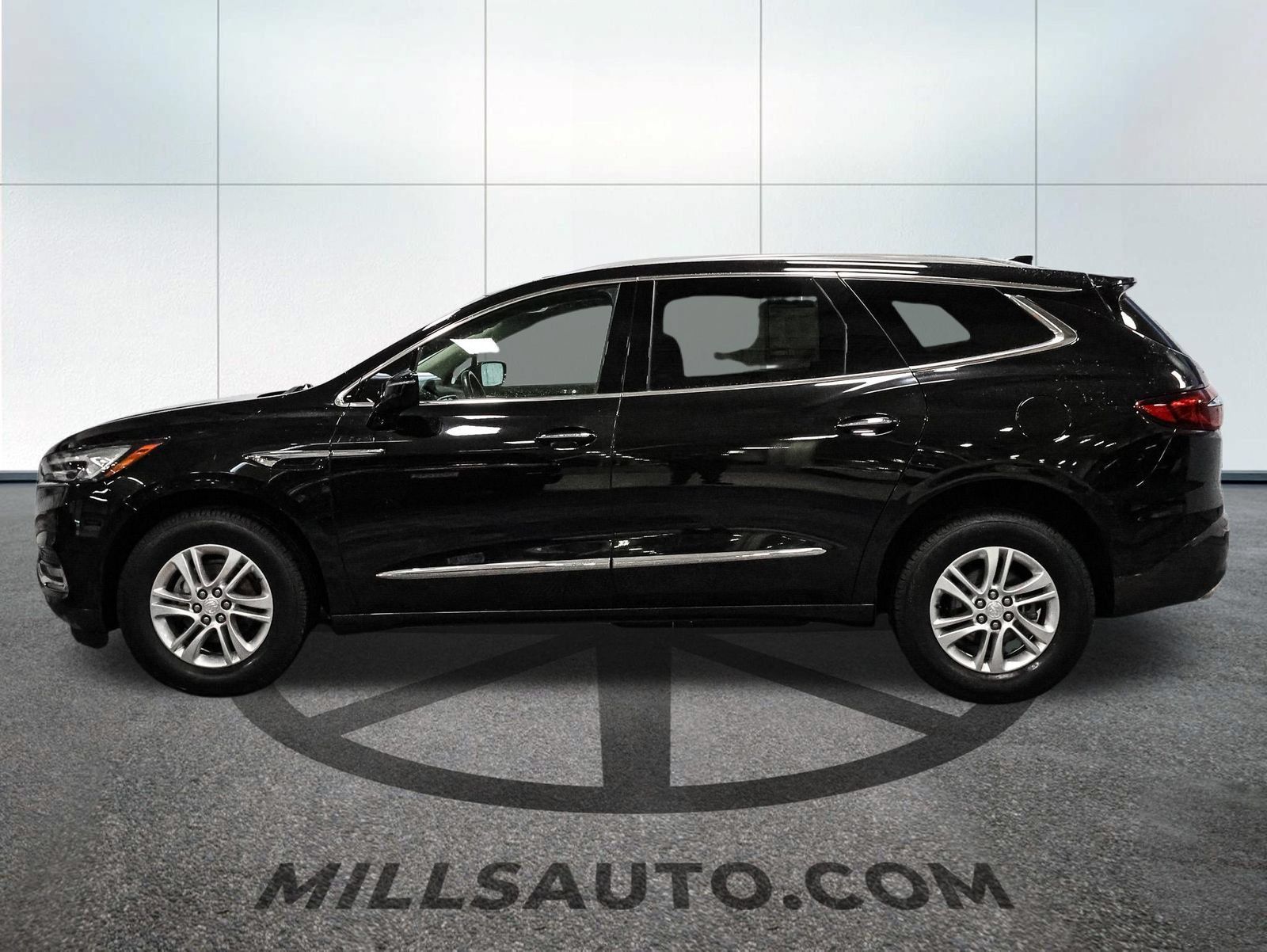 Used 2020 Buick Enclave Essence AWD/4WD image 3