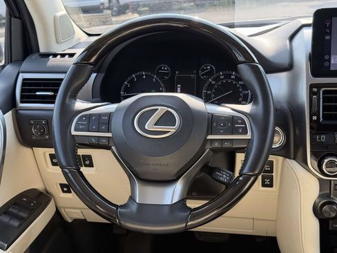 Used 2023 Lexus GX 460 Premium w/ Premium Plus Package AWD/4WD image 9