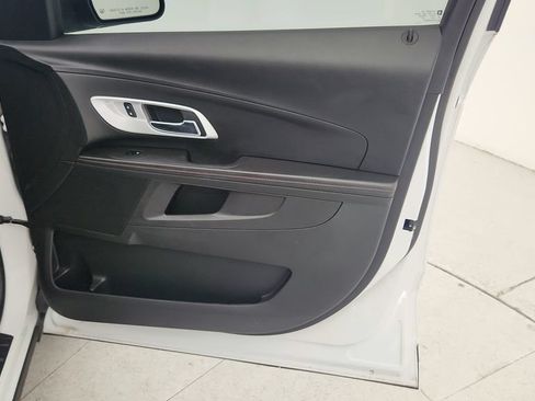 Used 2013 Chevrolet Equinox LT w/ Chrome Package FWD image 30