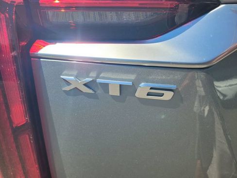 Used 2024 Cadillac XT6 Luxury AWD/4WD image 10