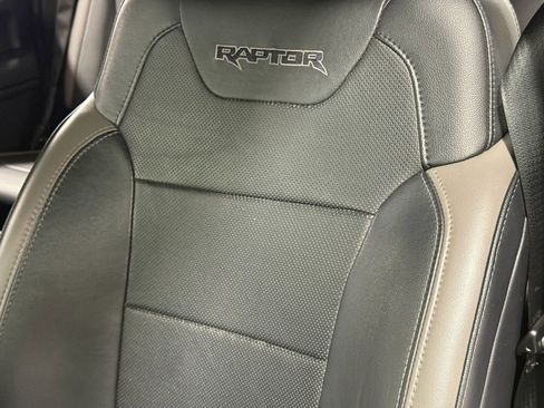 Used 2018 Ford F150 Raptor w/ Equipment Group 802A Luxury AWD/4WD image 18