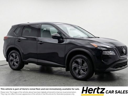 Used 2025 Nissan Rogue SV image 1