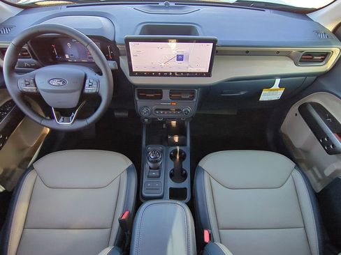 New 2025 Ford Maverick Lariat image 15