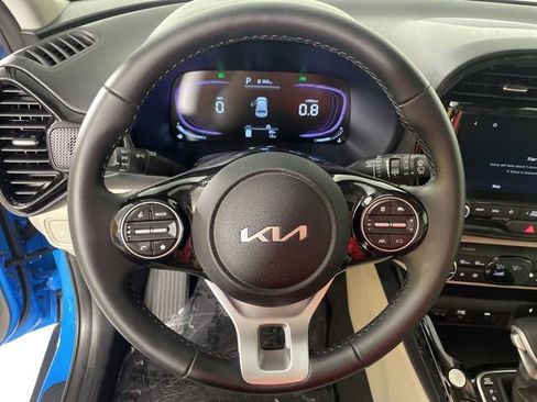 New 2025 Kia Soul EX image 19
