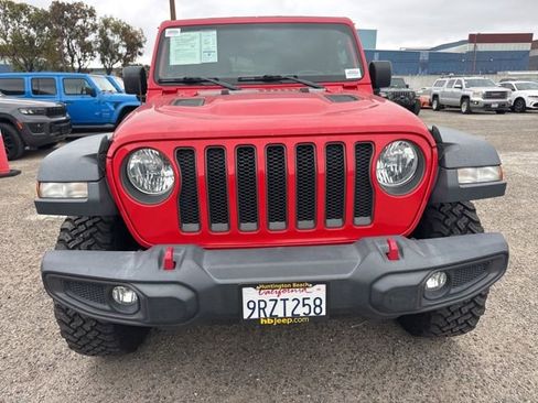 Used 2020 Jeep Wrangler Unlimited Rubicon AWD/4WD image 2