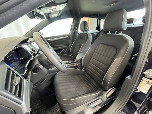 Certified 2024 Volkswagen Jetta Sport image 11