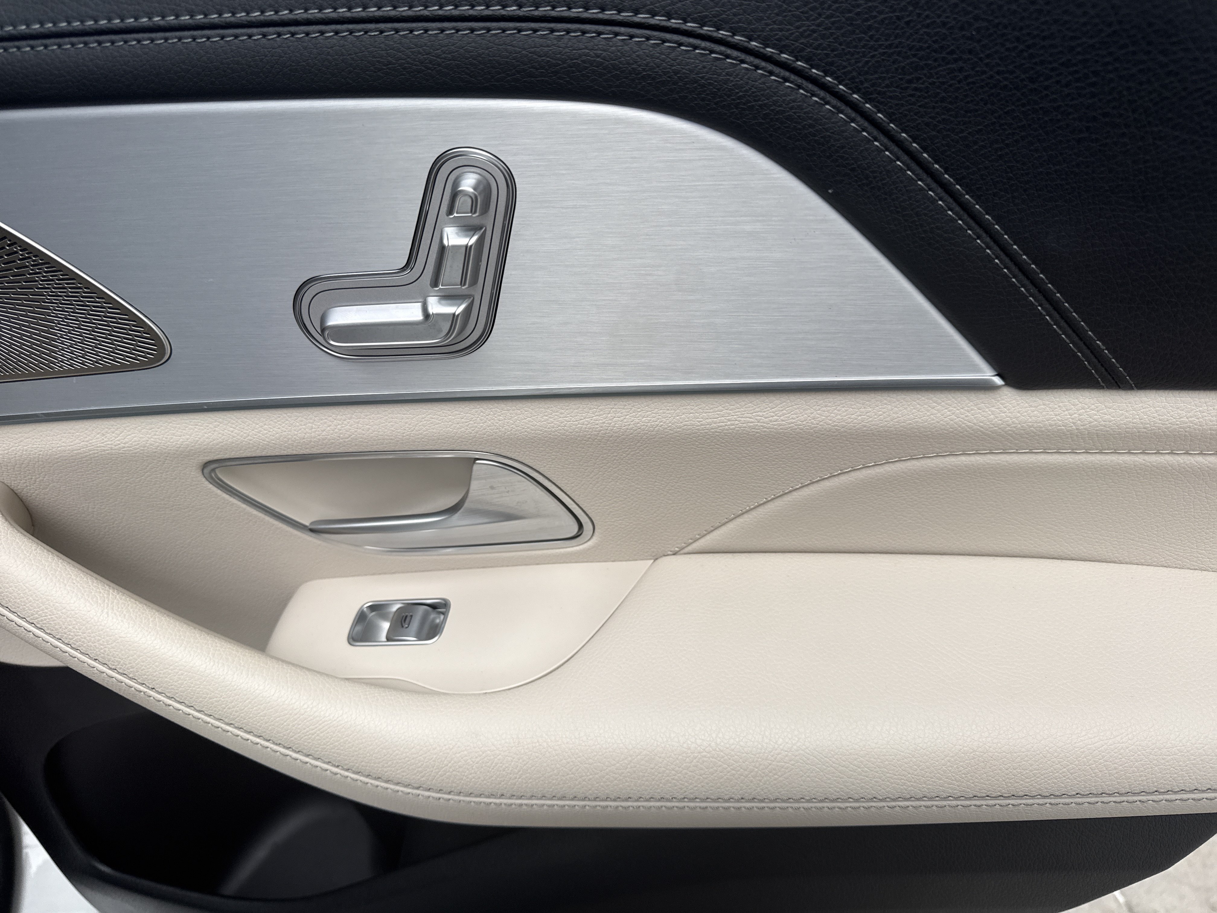 Certified 2023 Mercedes-Benz GLE 450 4MATIC w/ AMG Line Exterior image 15