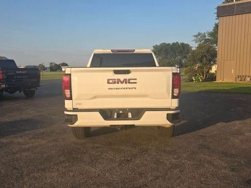Used 2024 GMC Sierra 1500 Pro w/ Graphite Edition AWD/4WD image 8