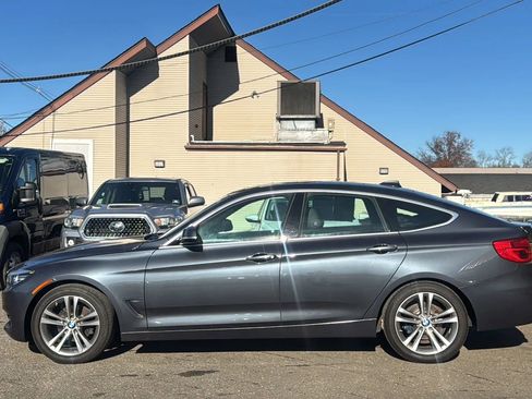 Used 2018 BMW 330i Gran Turismo xDrive image 8