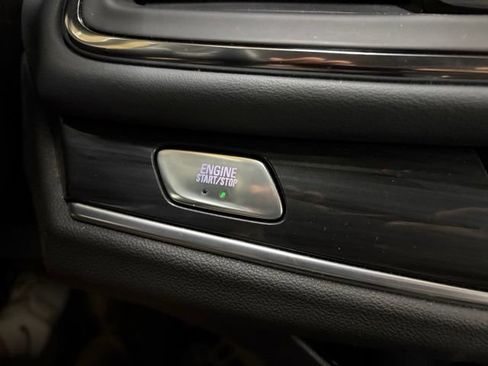 Used 2021 Buick Enclave Essence w/ Sun And Navigation Package AWD/4WD image 80