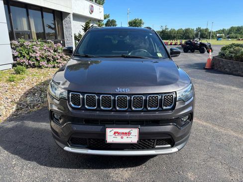Used 2023 Jeep Compass Limited AWD/4WD image 11