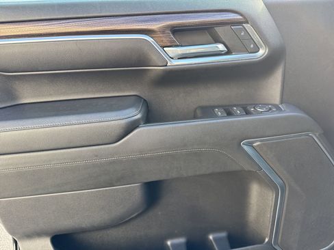 Used 2022 Chevrolet Silverado 1500 LT image 18