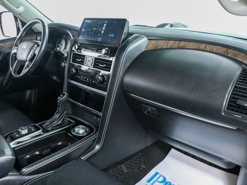 Used 2024 INFINITI QX80 Premium Select w/ All-Season Package image 33