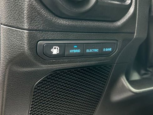 Used 2025 Jeep Wrangler Unlimited Sport S 4xe AWD/4WD image 37
