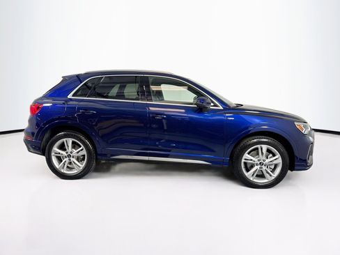 Used 2024 Audi Q3 2.0T Premium Plus image 8