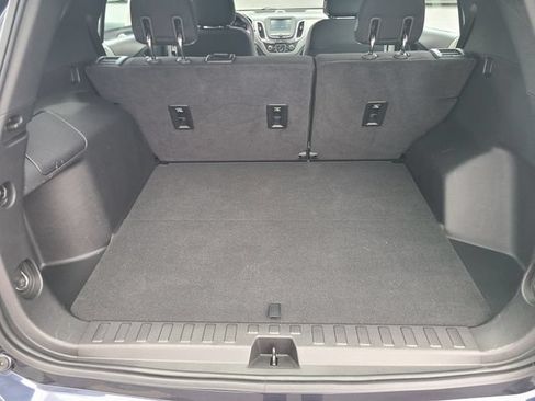 Used 2018 Chevrolet Equinox LS AWD/4WD image 18