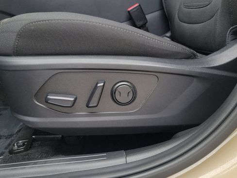 Used 2024 Hyundai Santa Cruz SEL FWD image 16