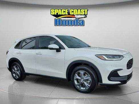 New 2026 Honda HR-V LX image 12
