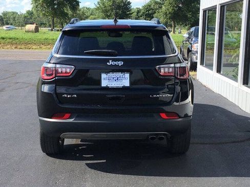 Used 2022 Jeep Compass Limited AWD/4WD image 8