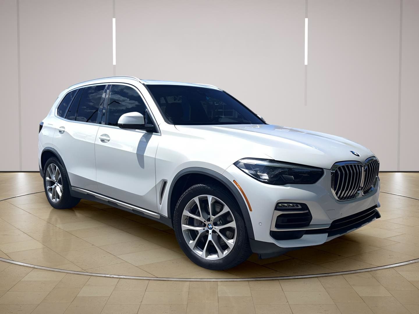 Used 2021 BMW X5 xDrive45e w/ Premium Package AWD/4WD image 1