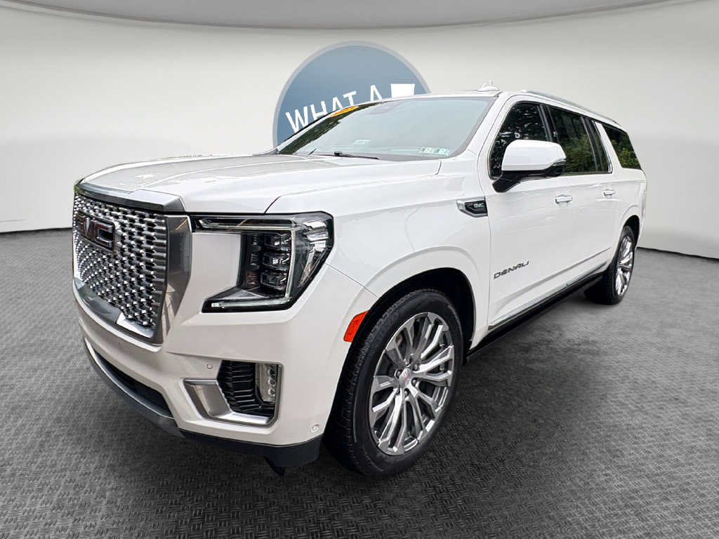 Used 2023 GMC Yukon XL Denali w/ Advanced Technology Package AWD/4WD image 8