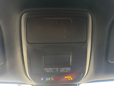 Used 2025 GMC Acadia Elevation w/ Black Edition image 26