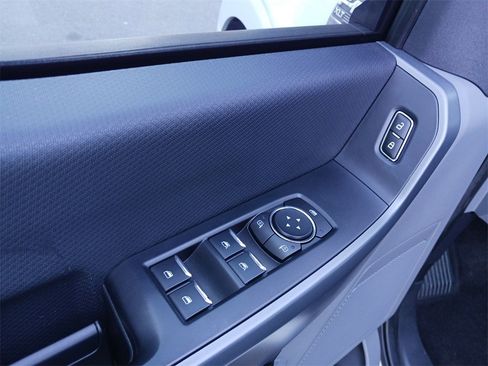 Used 2021 Ford F150 XLT image 31