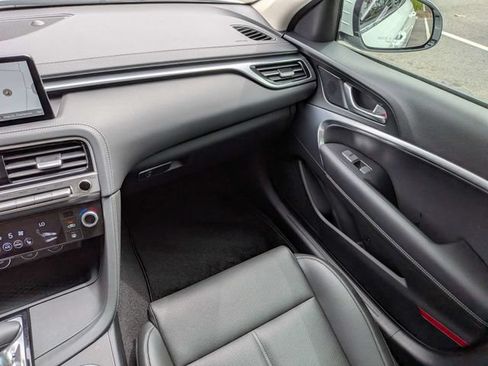 Used 2026 Genesis G70 2.5T RWD image 16