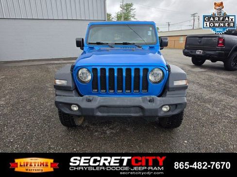 Used 2023 Jeep Wrangler Unlimited Sport AWD/4WD image 2