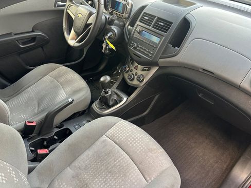 Used 2012 Chevrolet Sonic LS image 18