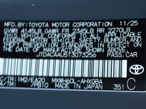 New 2026 Toyota Prius XLE image 17