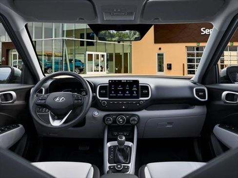 New 2026 Hyundai Venue SEL FWD image 11