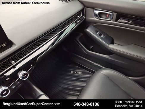 Used 2022 Honda Civic Sport Touring image 29