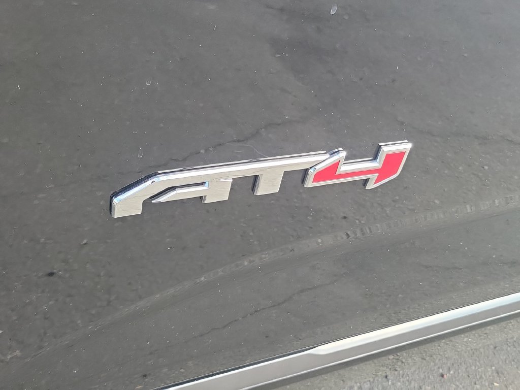 Used 2026 GMC Terrain AT4 w/ Technology Package II AWD/4WD image 32