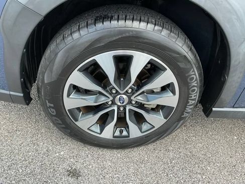 Certified 2024 Subaru Outback Limited AWD/4WD image 10
