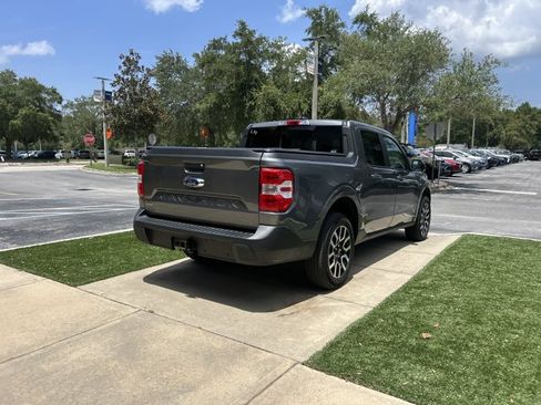 Certified 2024 Ford Maverick Lariat FWD image 4
