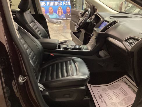 Used 2020 Ford Edge SEL w/ Convenience Package image 33