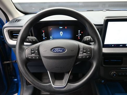 Used 2025 Ford Maverick XLT w/ Equipment Group 302A AWD/4WD image 7