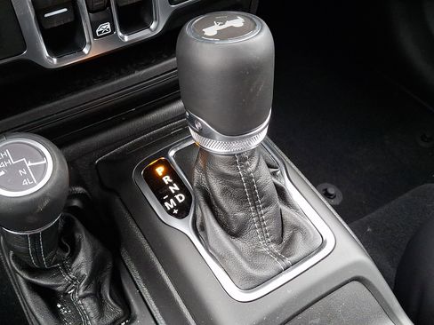 New 2026 Jeep Wrangler Sahara image 9