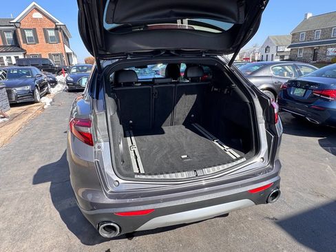 Used 2018 Alfa Romeo Stelvio Ti Sport image 30