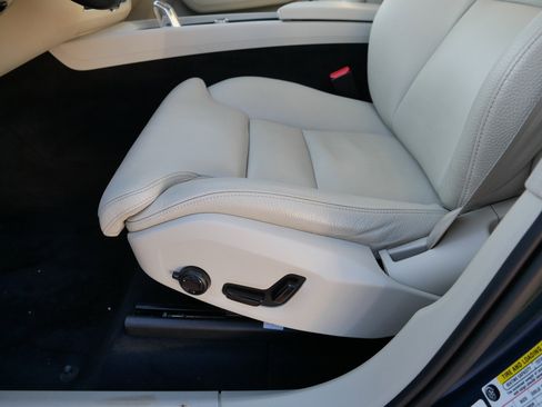 Used 2019 Volvo XC60 T8 Inscription w/ Advanced Package image 20