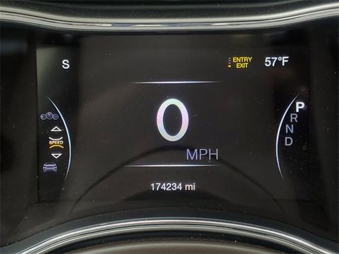 Used 2018 Jeep Grand Cherokee Overland image 20